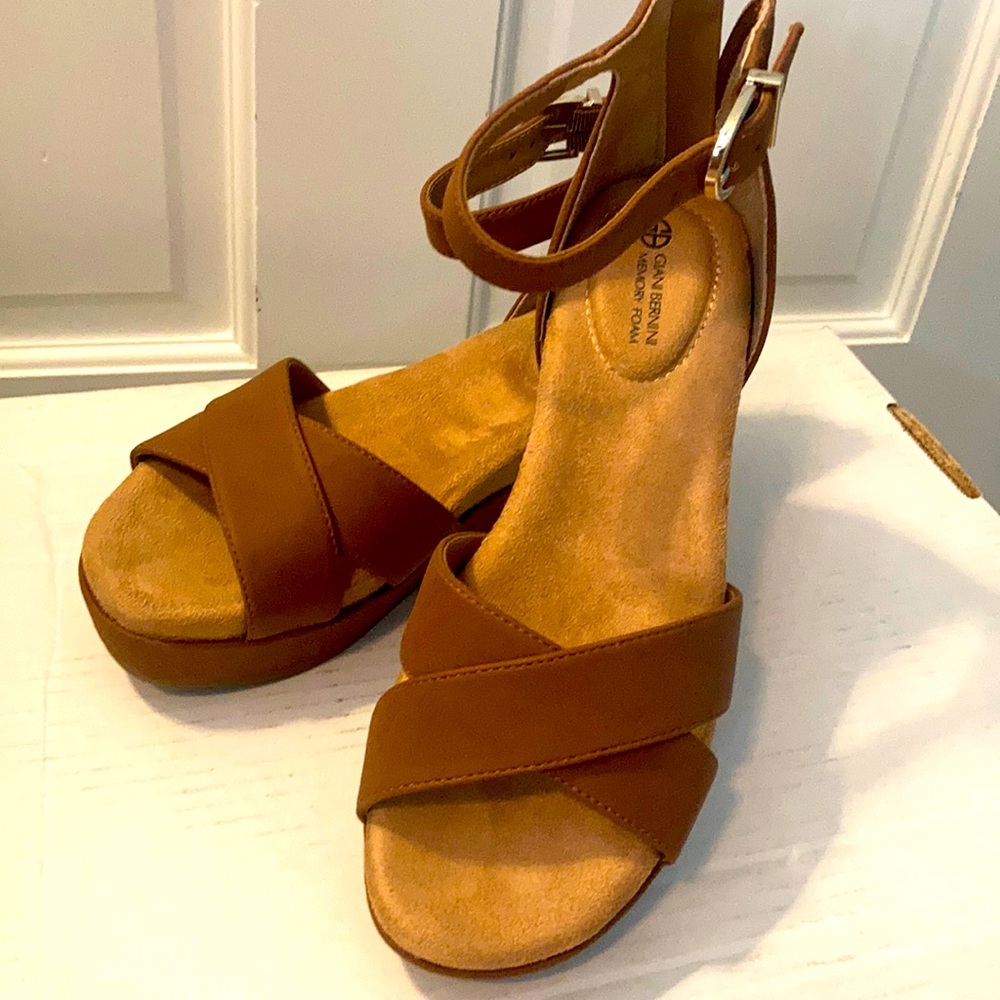 Giani Bernini Sandals